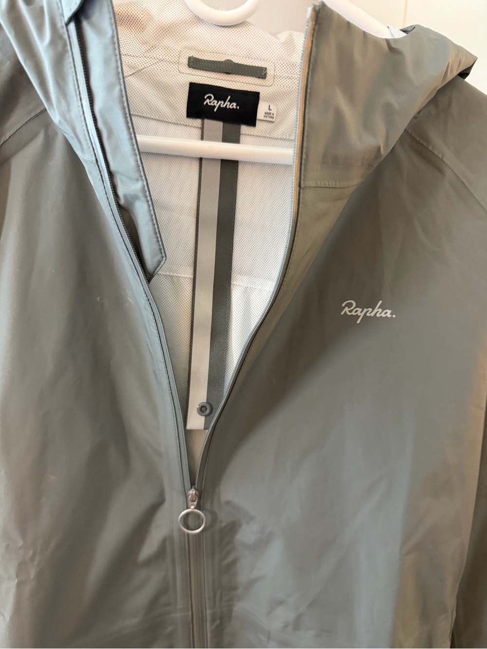 Rapha Men’s Commute Gray Jacket - Picture 3 of 11